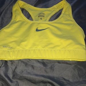 nike sports bra